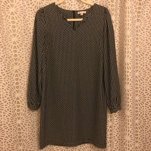 Black and white long sleeve shift dress